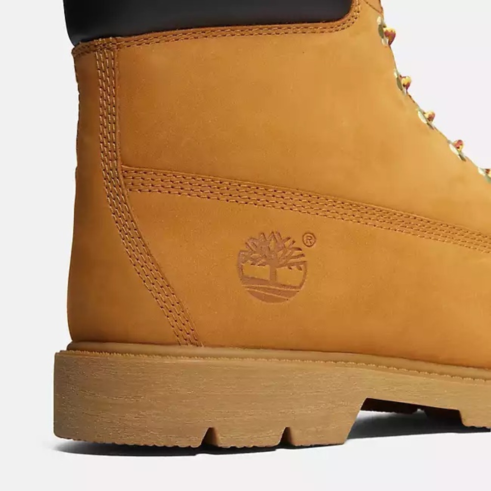 Classic Timberland Boots Heart Design - Picture 13 of 15